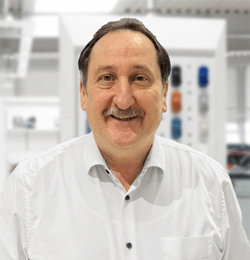 Keith Bearden (Verkaufsberater Gebrauchtwagen) - Autohaus Eifel Mosel GmbH